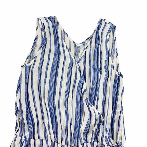 Chico’s Striped Gaucho jumpsuit size 8 Blue White Sleeveless - Picture 5 of 10